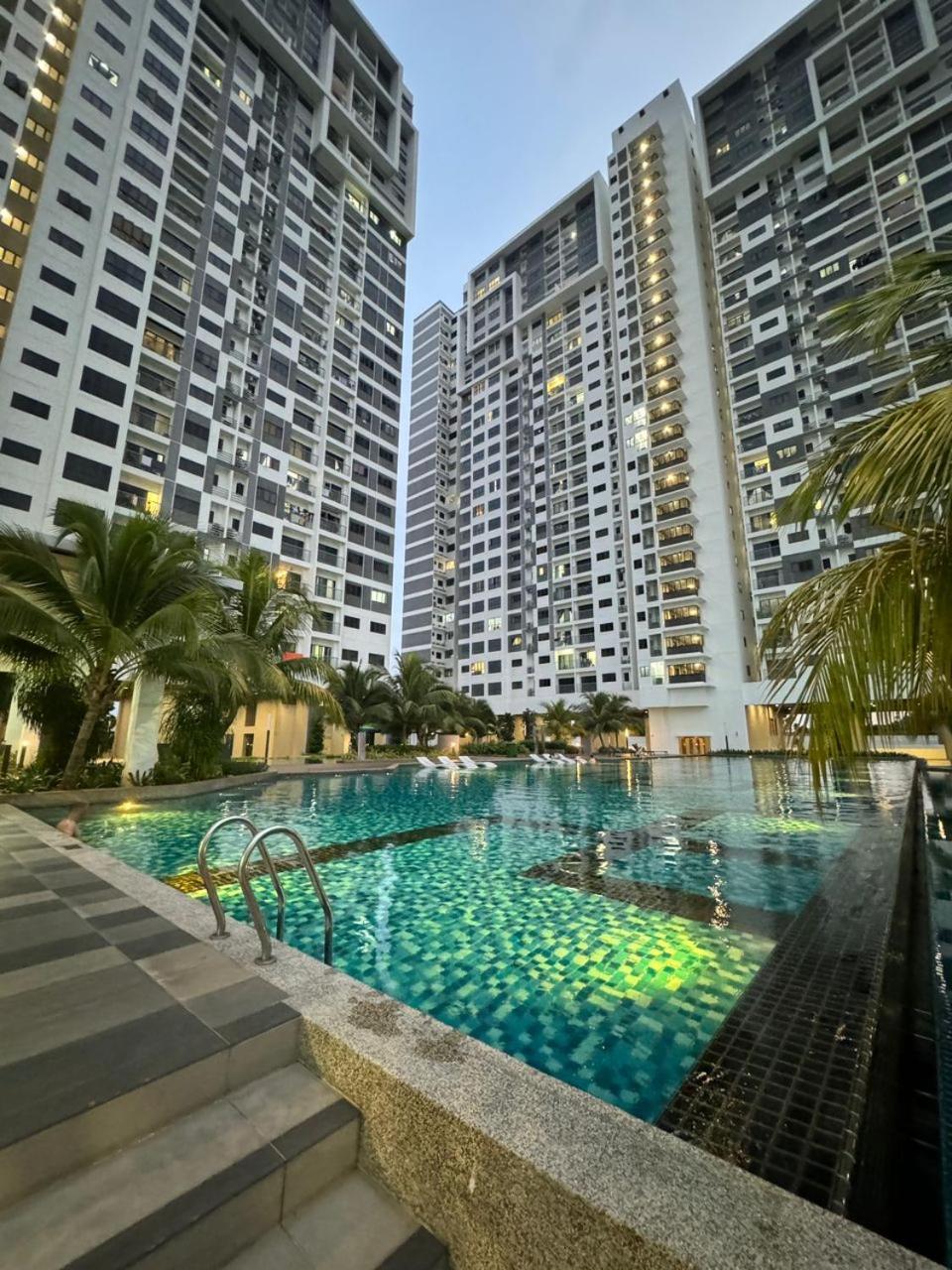 Cheras Trader Square By Jr Lovely Homestay Exterior foto